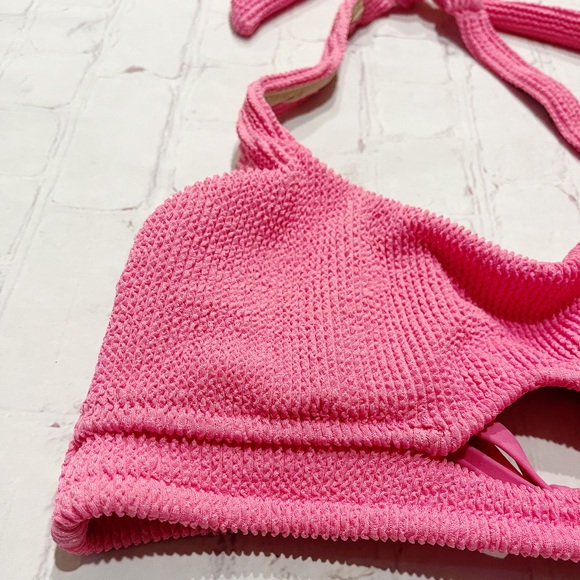 [Shade & Shore] NWT pink textured cutout halter bikini swim top MEDIUM - Picture 2 of 4